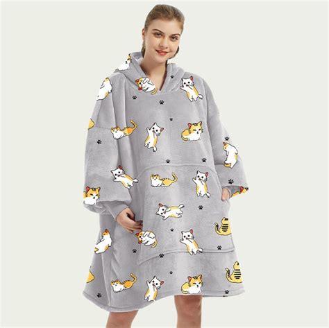 snoodie blanket hoodie.